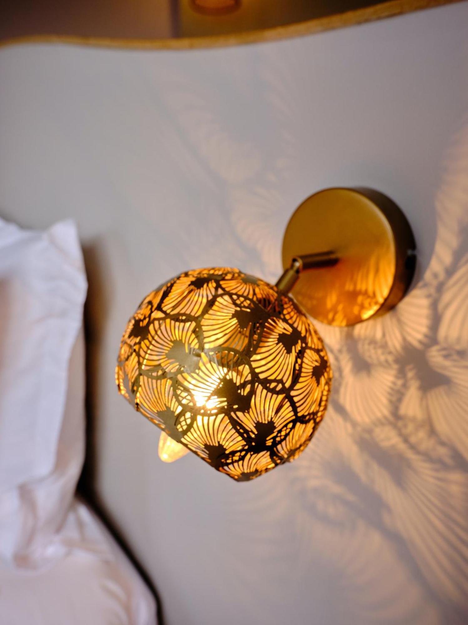 Maison Ailleurs Chartres Chambre photo