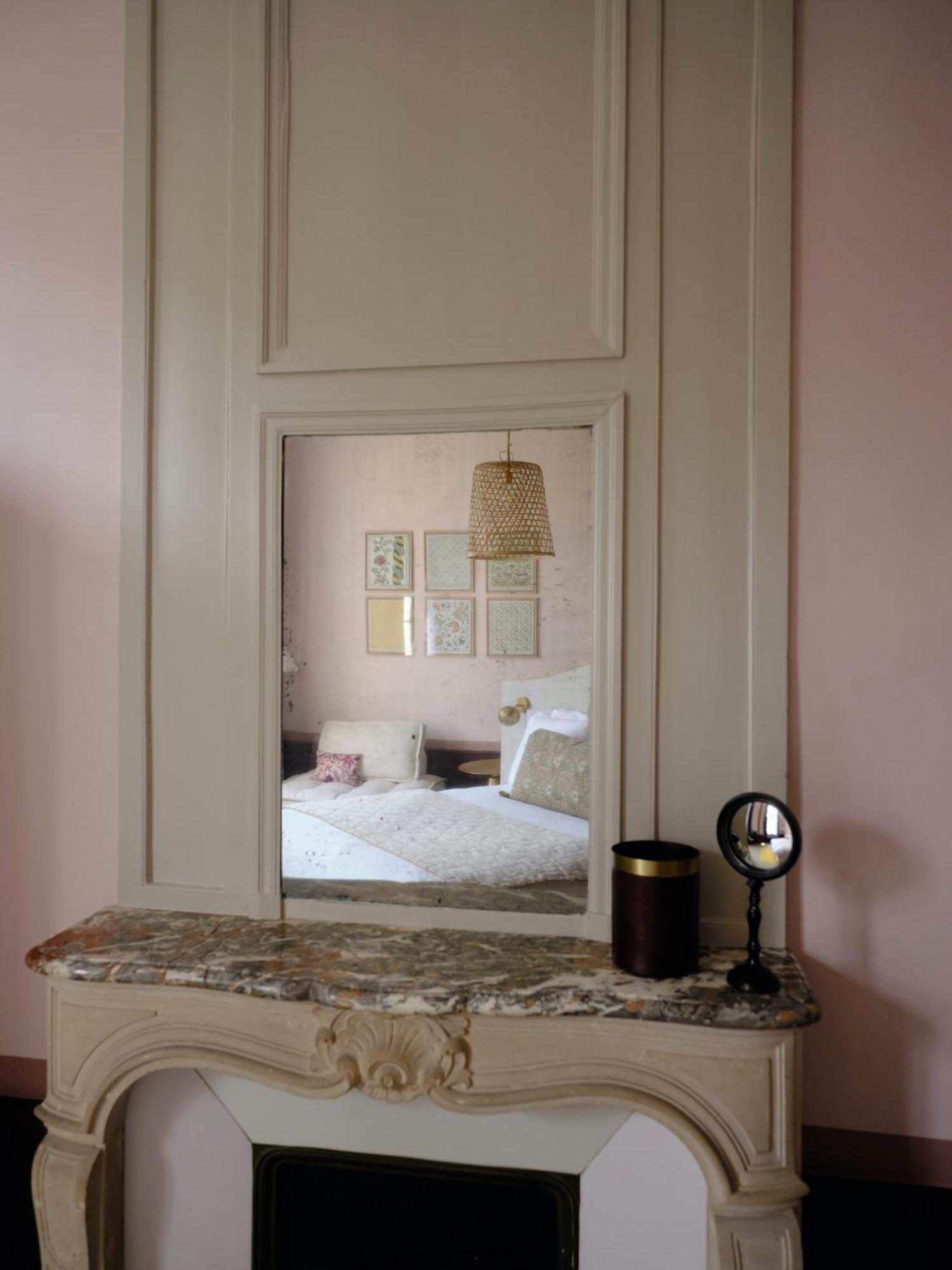 Maison Ailleurs Chartres Chambre photo