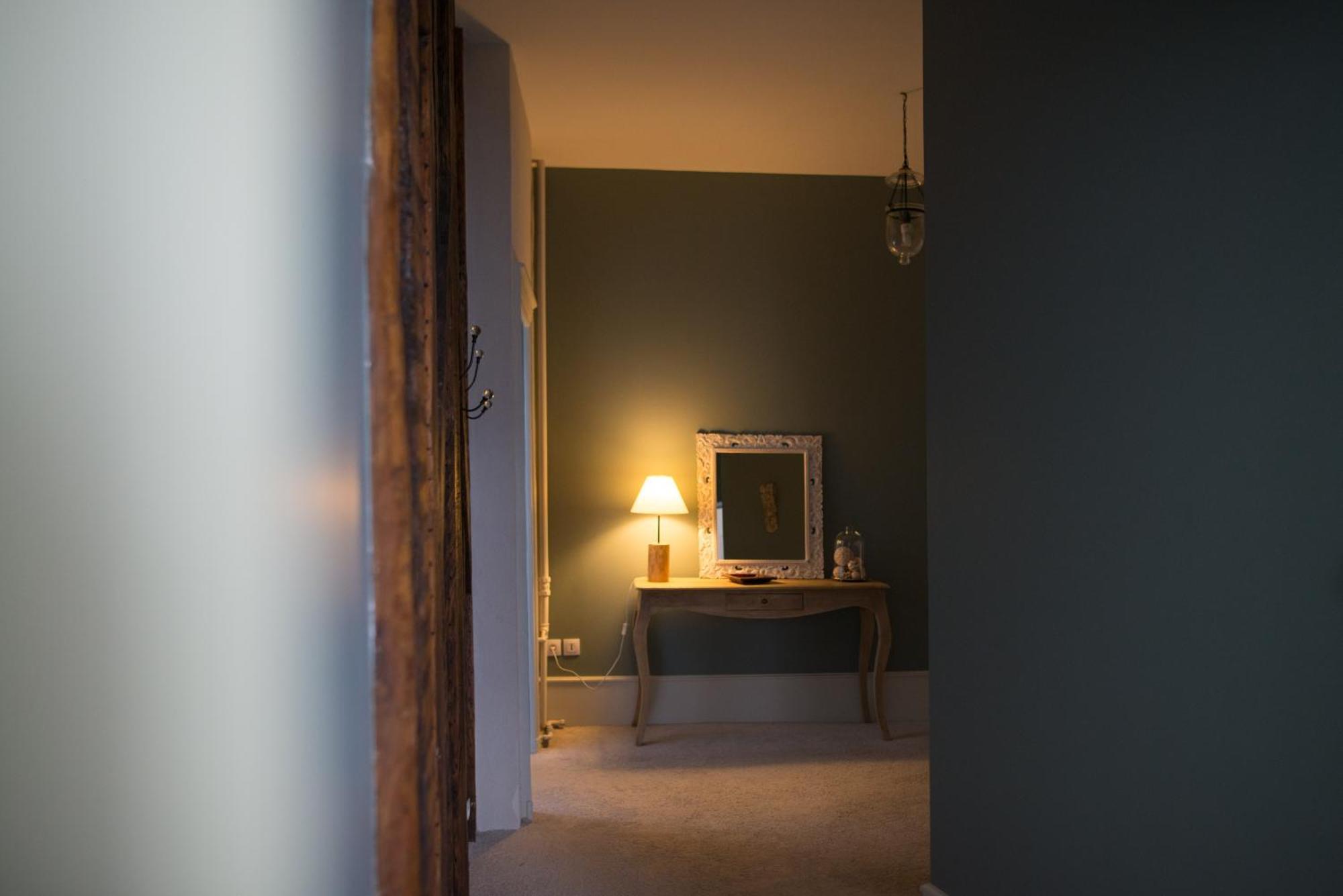 Maison Ailleurs Chartres Chambre photo