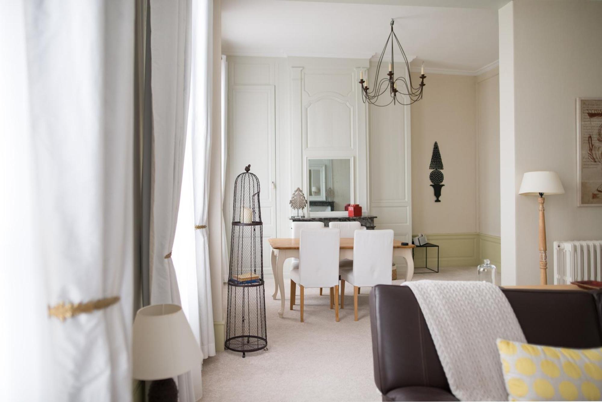 Maison Ailleurs Chartres Chambre photo